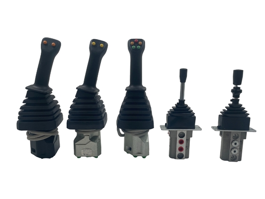 RCX 03 A02 F00R01 Джойстик Пилотный клапан Гидравлические направленные клапаны для ваших требований